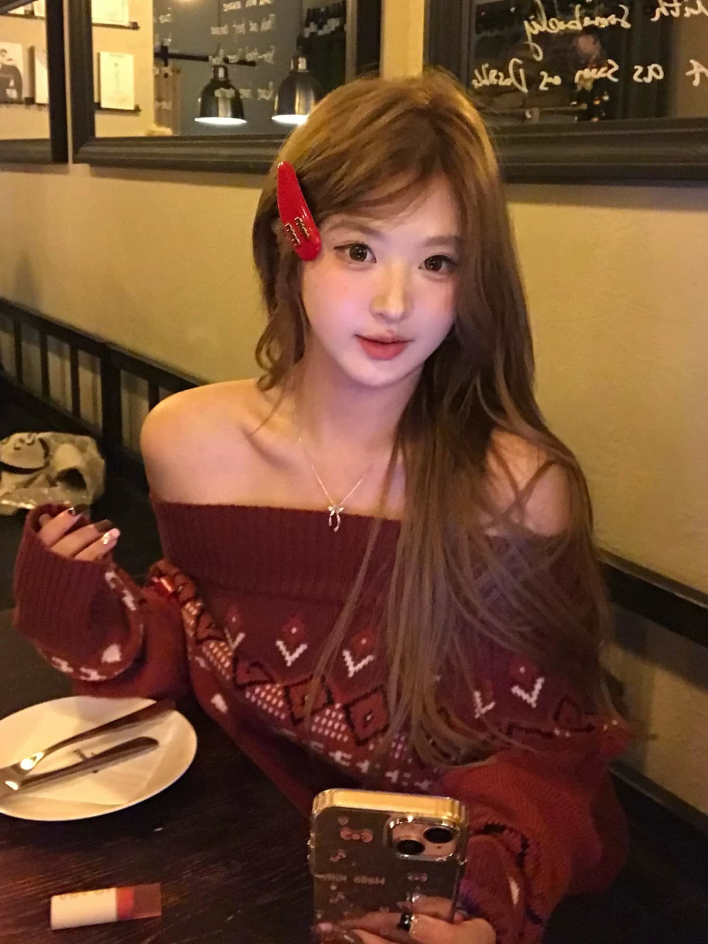 레드 맨 파빌리온 공정한 섬 스웨터 여자 가을 겨울 느긋한 고급 센스 풀오버 오프숄더 맨위 오프숄더 회색 니트 스웨터 이미지 4