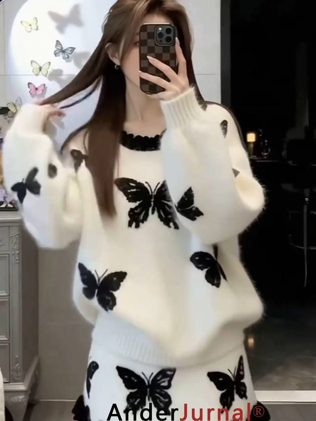 부드러운 찹쌀 작은 샤넬 스타일 세트 나비 라운드 넥 긴팔 스웨터 여자 가을 겨울 레이스 미니 스커트 투피스 세트