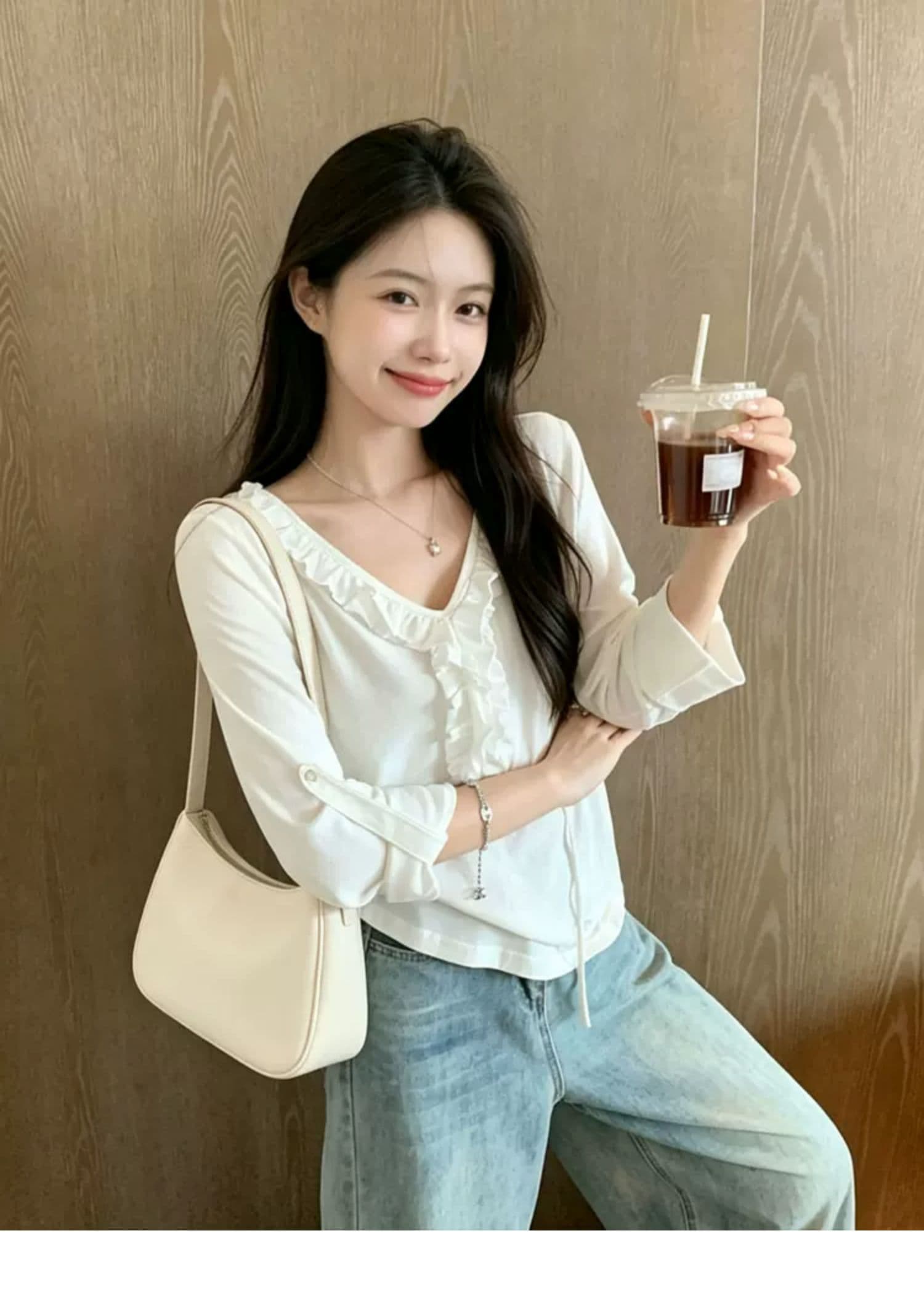 눈꽃 면 달콤한 스타일 V넥 프릴 레이스업 티셔츠 여성 디자인 센스 작은 대중 다용도 루즈핏 슬림해 보이는 맨위 여름 상세 이미지 3