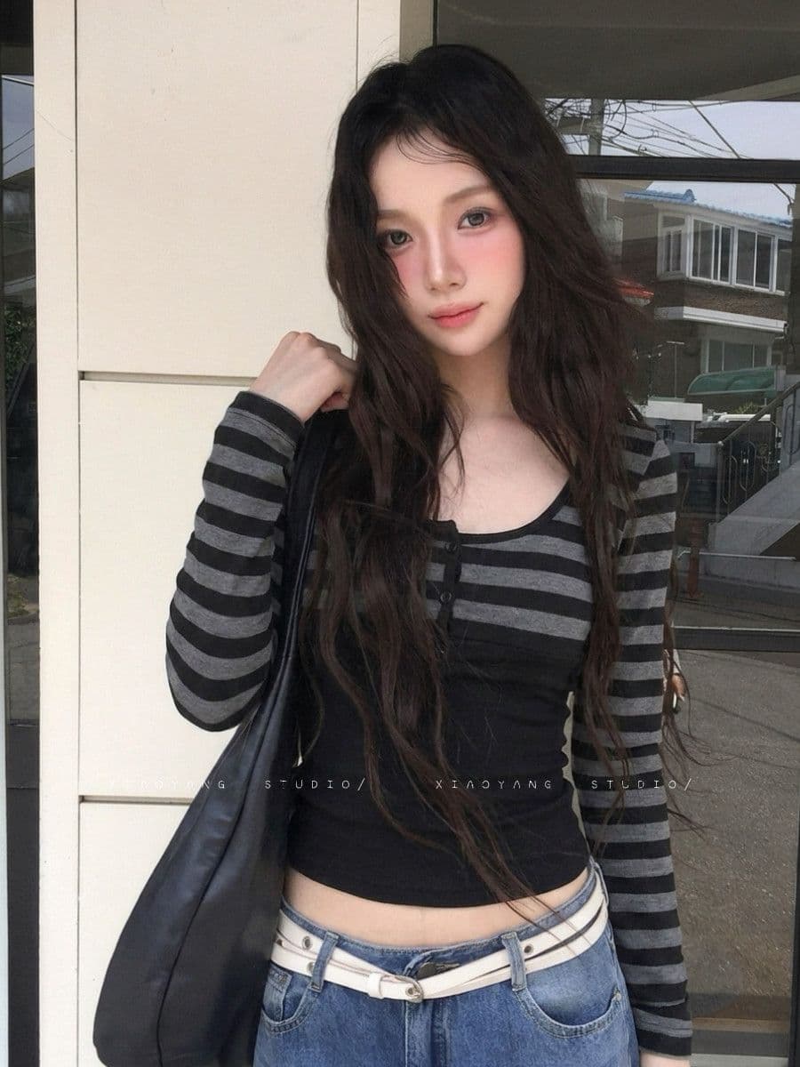 고대 조기 스트라이프 긴팔 티셔츠 여성 가을 섹션 몸매 가꾸기 슬림해 보이는 다용도 쇼트 스타일 맨위 투피스 세트 핫걸 바람 착용 가져 가라. 이미지 3