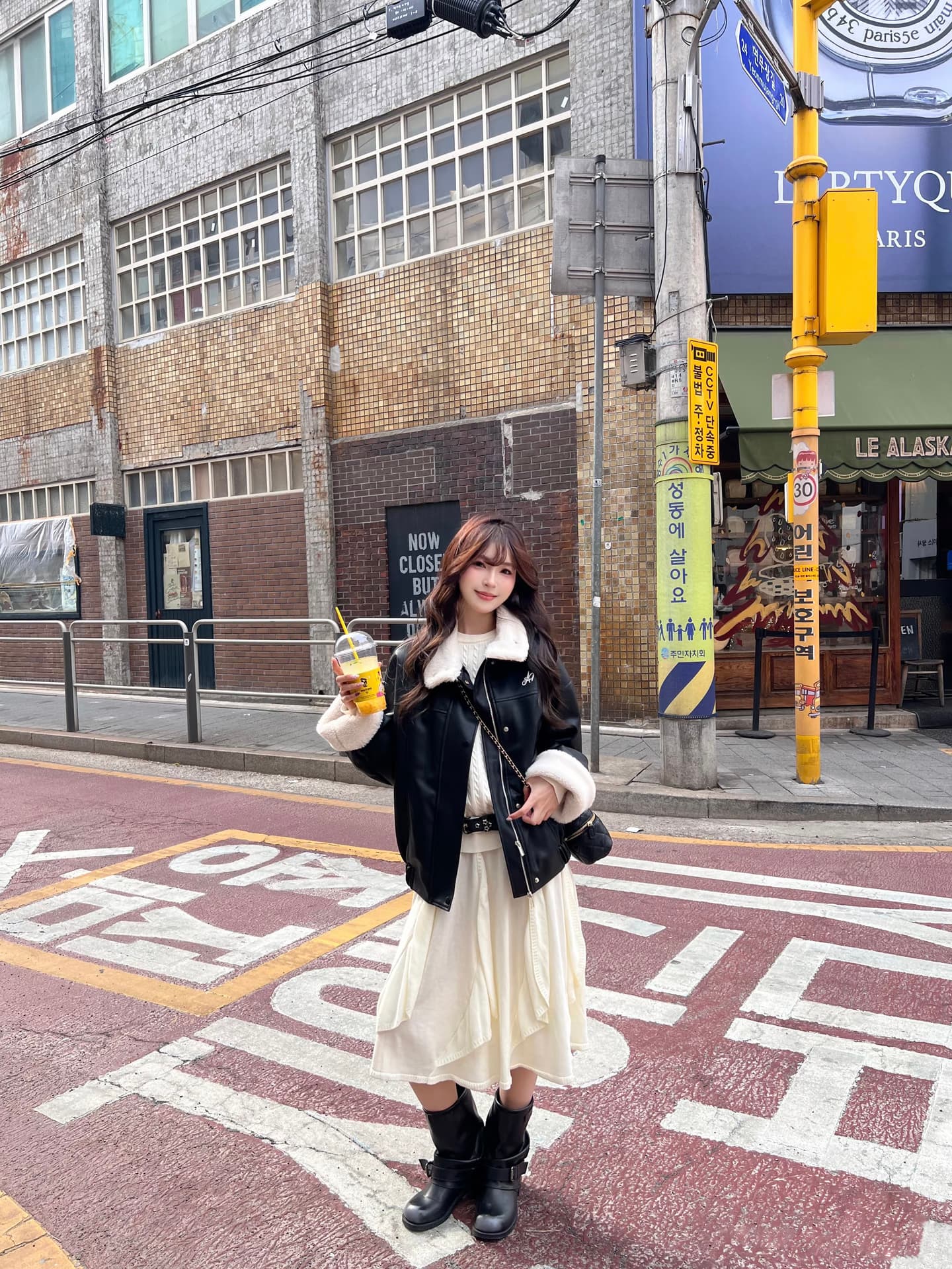 고급 센스 레트로 pu 피모 하나 모방 양털 여성 코트 겨울 새로운 루즈핏 털이 있고 두꺼운 옷 상세 이미지 12