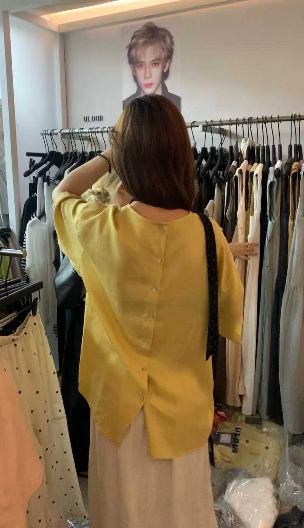분위기 센스 착용 가져 가라. 코디 도트 무늬 스카프 행침 가을 대 에디션 마 반팔 작은 셔츠 작은 셔츠 경기 스카프 상세 이미지 4