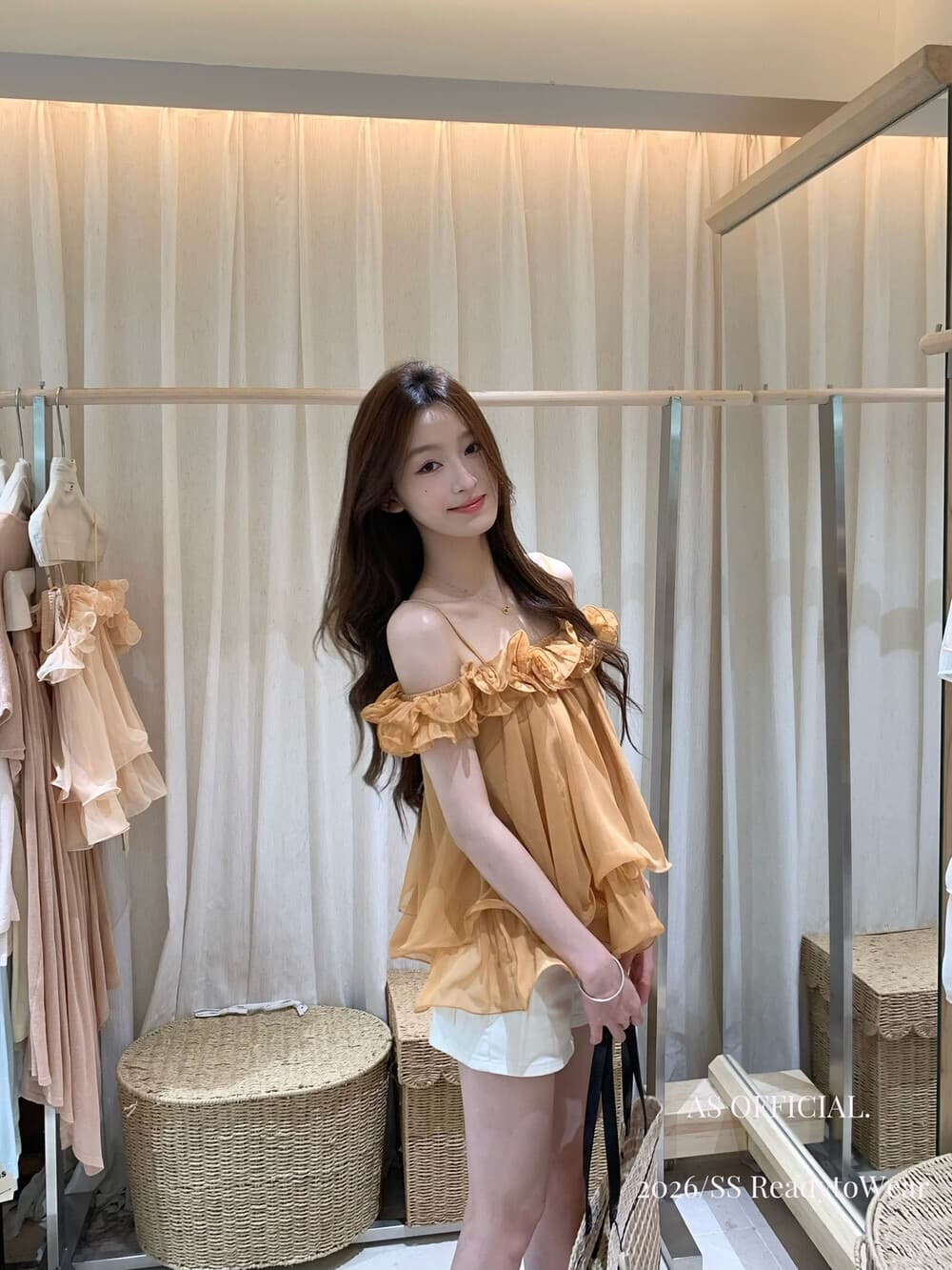 프랑스식 프릴 비스듬한 어깨 조끼 여성 여름 휴가 바람 레이스 슬립 맨위 몸매 가꾸기 슬림해 보이는 패션 연령 감소 작은 셔츠 상세 이미지 6