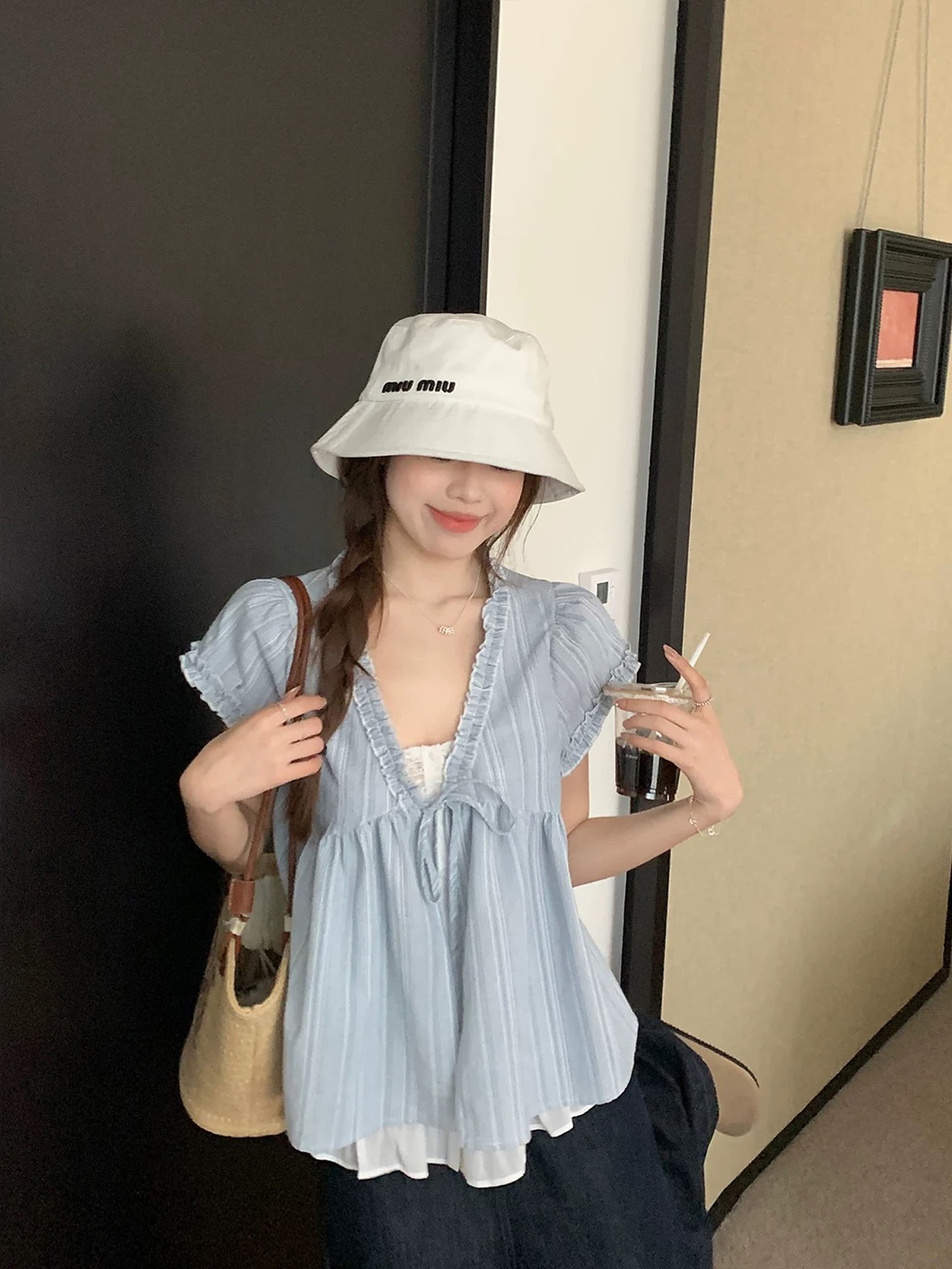 루즈핏 한국 스타일 페이크 레이어드 반팔 파란색 인형 셔츠 V 넥 셔츠 프릴 레이스업 디자인 센스 맨위 상세 이미지 2