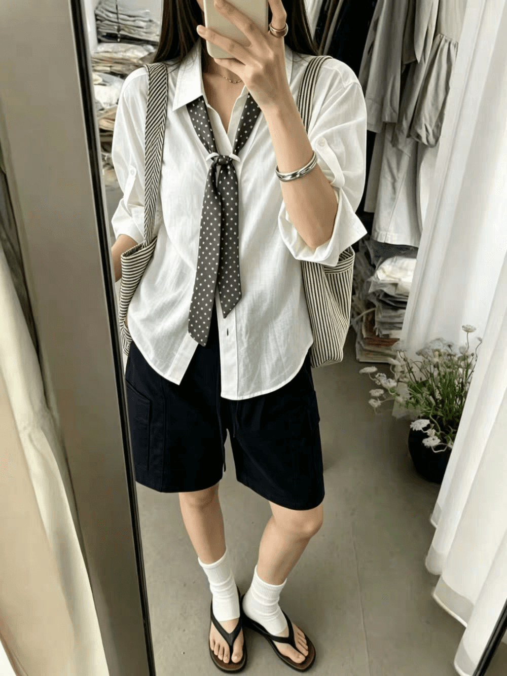 고급 이른 가을 새로운 도트 무늬 리본 POLO 칼라 주간 실크 면 린넨 여성 셔츠 품격 캐주얼 다용도 긴팔 셔츠 상세 이미지 6