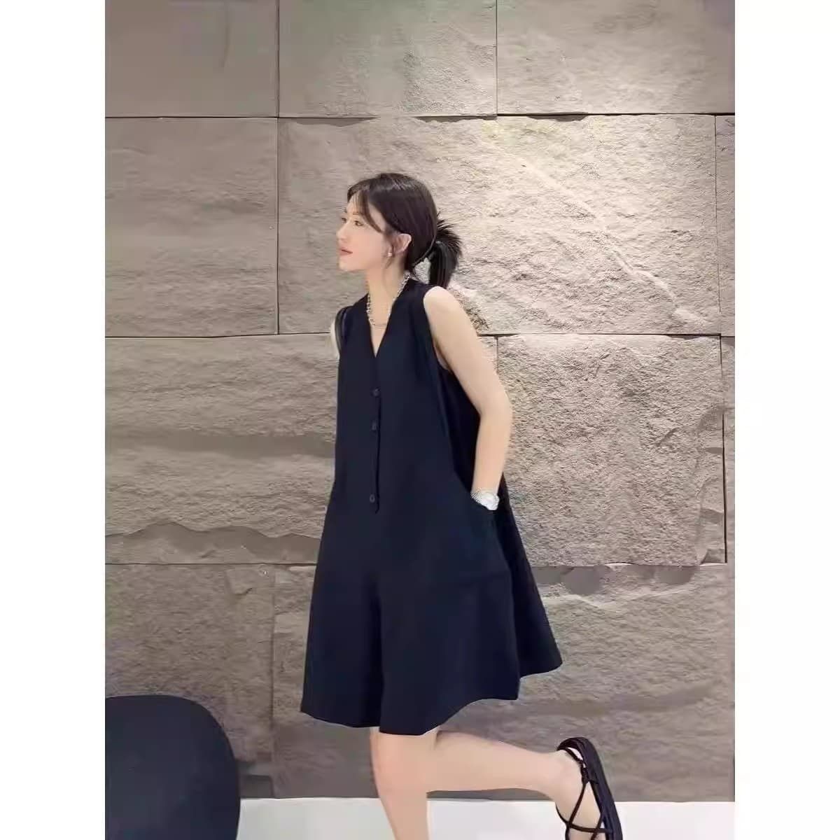 국경 간 한국 chic 여름 슬림해 보이는 패션 일 와이드 다리 점프 슈트 반바지 민소매 루즈핏 빅 사이즈 점프 슈트 이미지 2