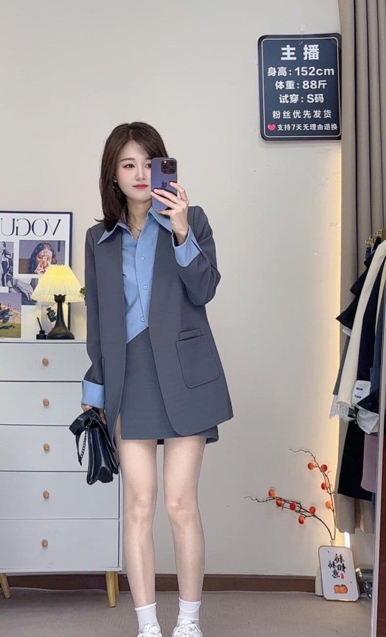페이크 레이어드 정장 V넥 긴팔 2026 가을 여성 의류 새로운 패션 슬림해 보이는 캐주얼 투피스 세트 상세 이미지 1