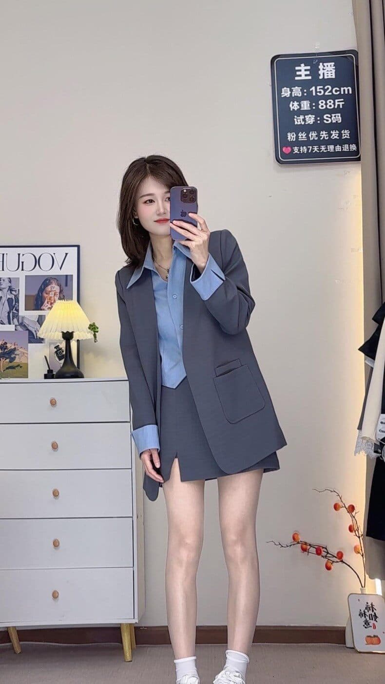 페이크 레이어드 정장 V넥 긴팔 2026 가을 여성 의류 새로운 패션 슬림해 보이는 캐주얼 투피스 세트 상세 이미지 9