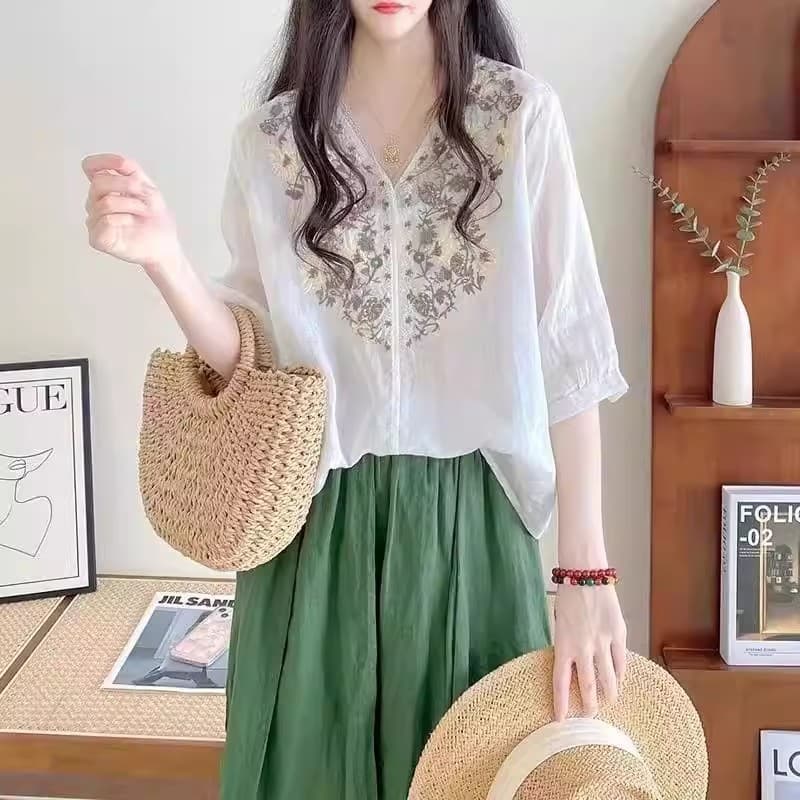 얇은 스타일 면 린넨 맨위 여성 여름 반팔 2026 새로운 엄마 고급 아마 셔츠 루즈핏 여성 마 재료 작은 셔츠 이미지 5
