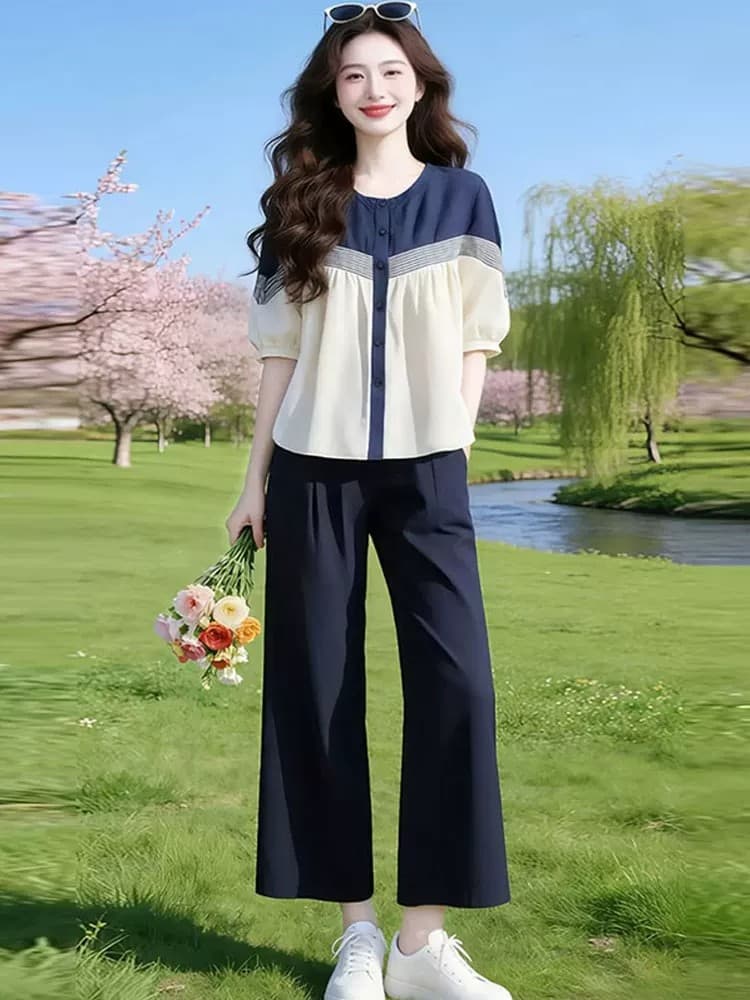 패션 세트 여성 2026 여름 새로운 세련된 외국 가스 표지 배 슬림해 보이는 루즈핏 셔츠 와이드 레그 팬츠 투피스 세트 상세 이미지 3