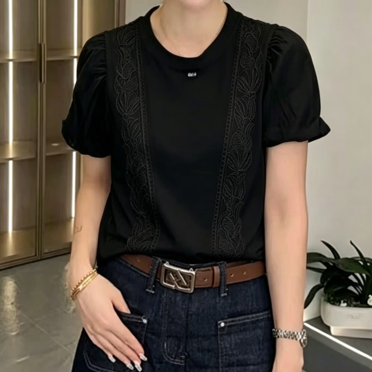 재고 있음 한국 경관 인터넷 폭발 맨위 봄 여름 신제품 달콤함 엠보싱 레이스 훅 작은 원 칼라 반팔 티셔츠 여성 상세 이미지 10