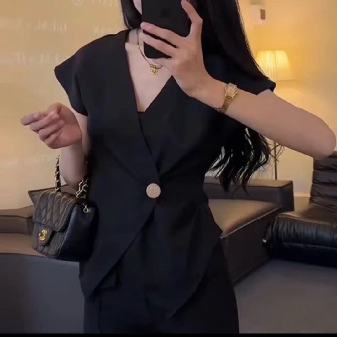 재고 있음 십자가 V넥 반팔 바지를 입는 셔츠 여름 새로운 빅 사이즈 지방 mm 슬림해 보이는 고급 센스 허리 수축 품격 맨위 이미지 4