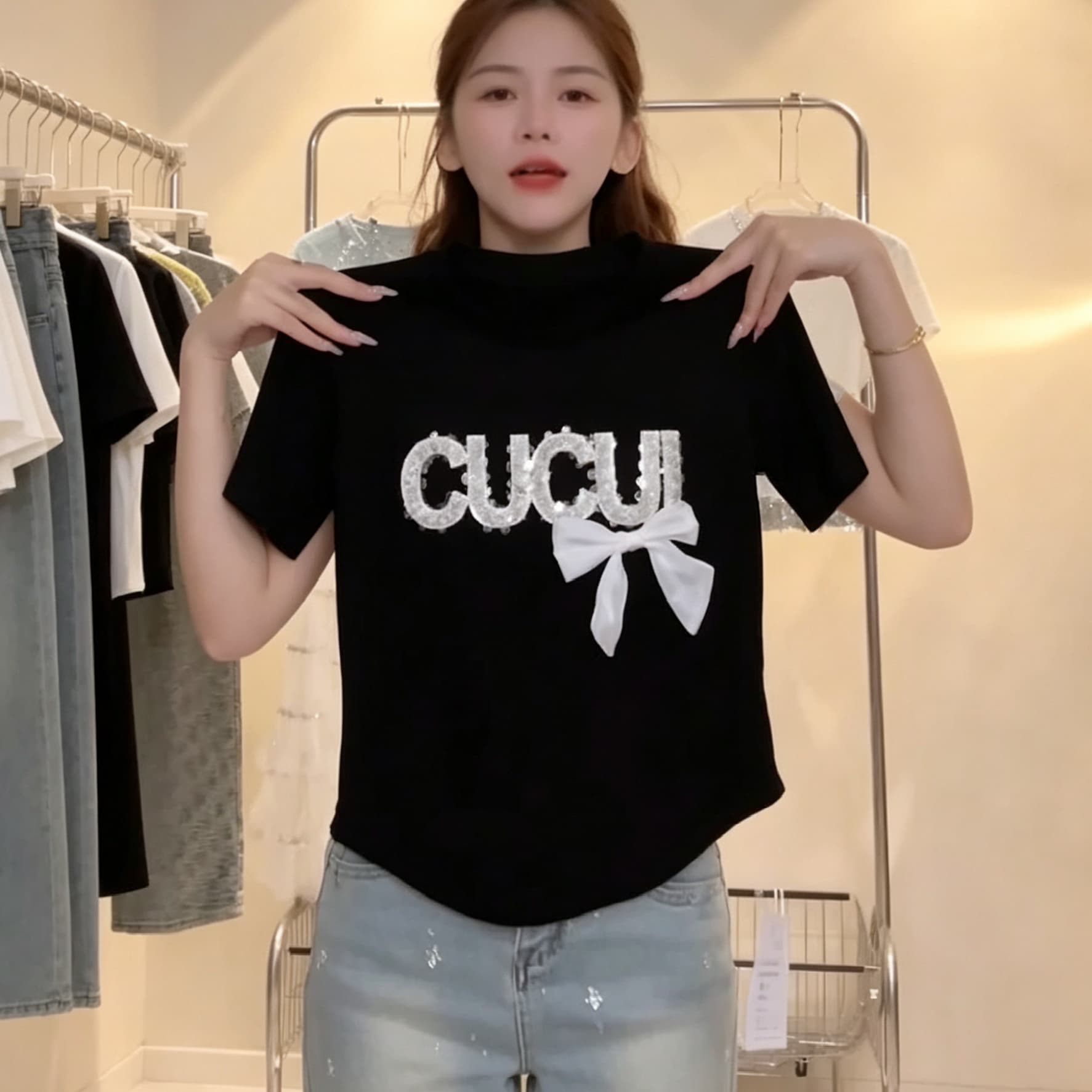 재고 있음 여름 새로운 순면 반팔 티셔츠 패션 다용도 라운드 넥 기본 셔츠 무거운 작업 유럽 상품 맨위 나비 매듭