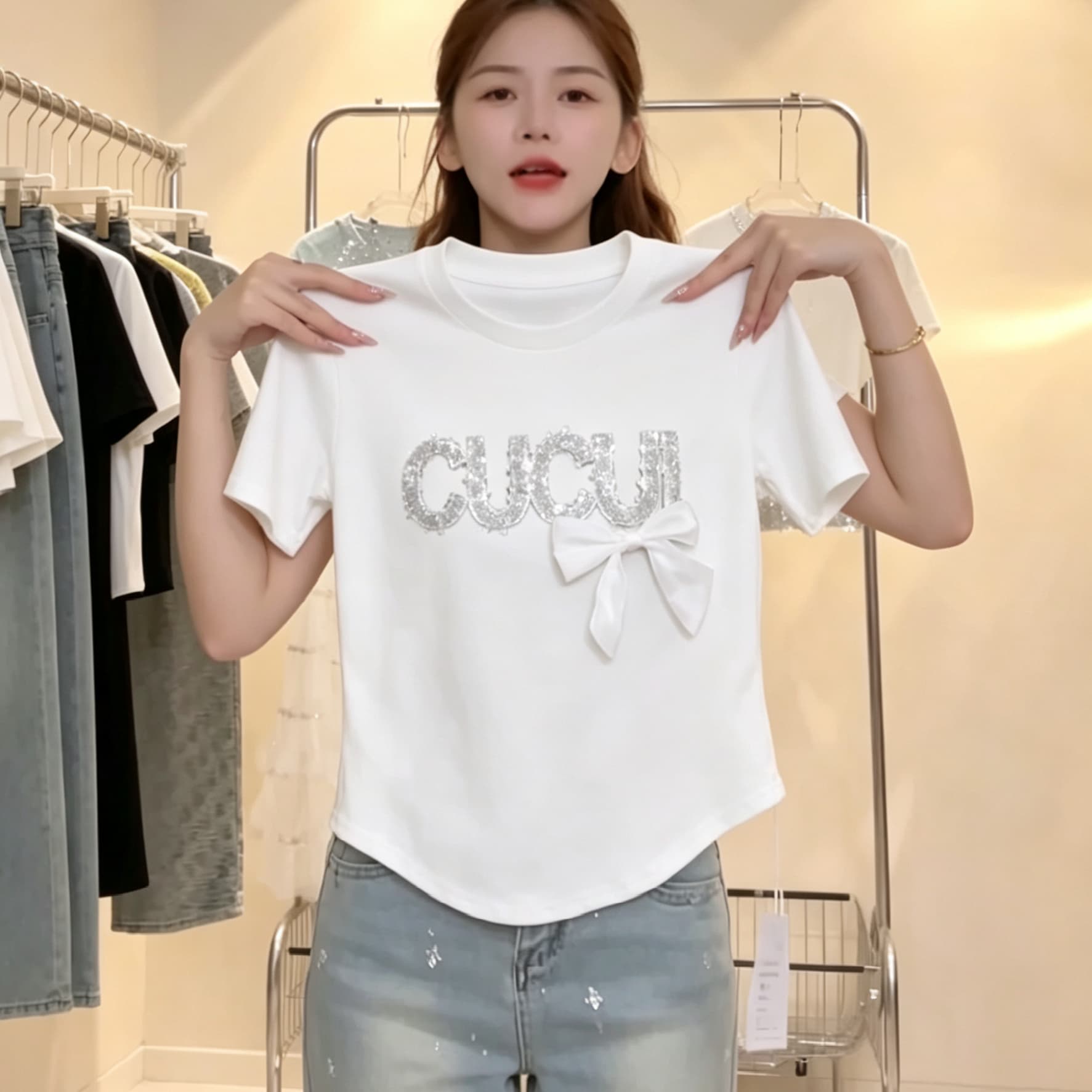 재고 있음 여름 새로운 순면 반팔 티셔츠 패션 다용도 라운드 넥 기본 셔츠 무거운 작업 유럽 상품 맨위 나비 매듭 상세 이미지 6
