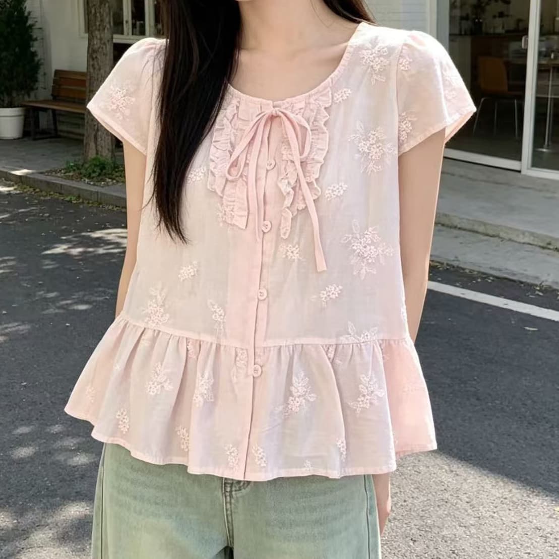 재고 있음 프릴 레이스업 반팔 셔츠 여름 새로운 자수 연령 감소 맨위 루즈핏 다용도 셔츠 외국 가스 작은 셔츠 상세 이미지 3