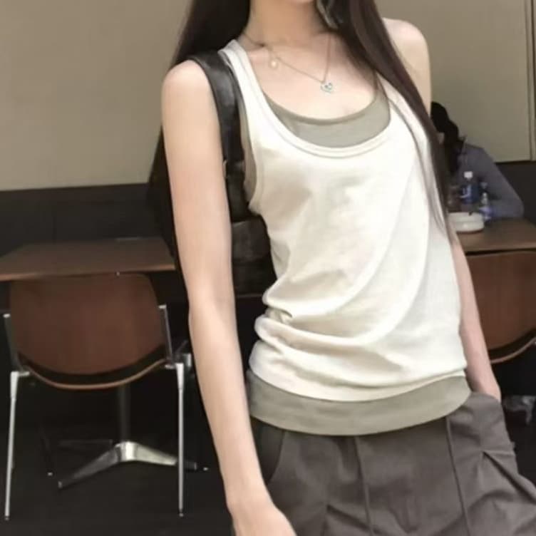 재고 있음 캐미솔 새로운 여름 외출용 고유 한 슈퍼 잘 생긴 몸매 가꾸기 민소매 맨위 여성 투피스 세트 이미지 3