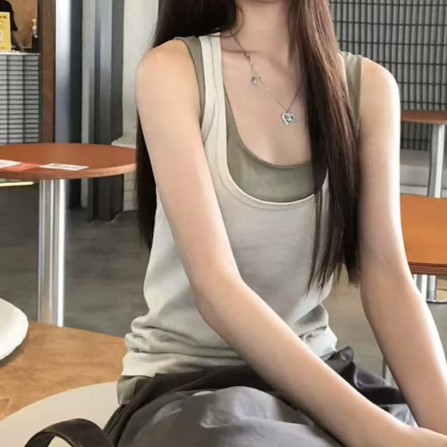 재고 있음 캐미솔 새로운 여름 외출용 고유 한 슈퍼 잘 생긴 몸매 가꾸기 민소매 맨위 여성 투피스 세트 상세 이미지 2