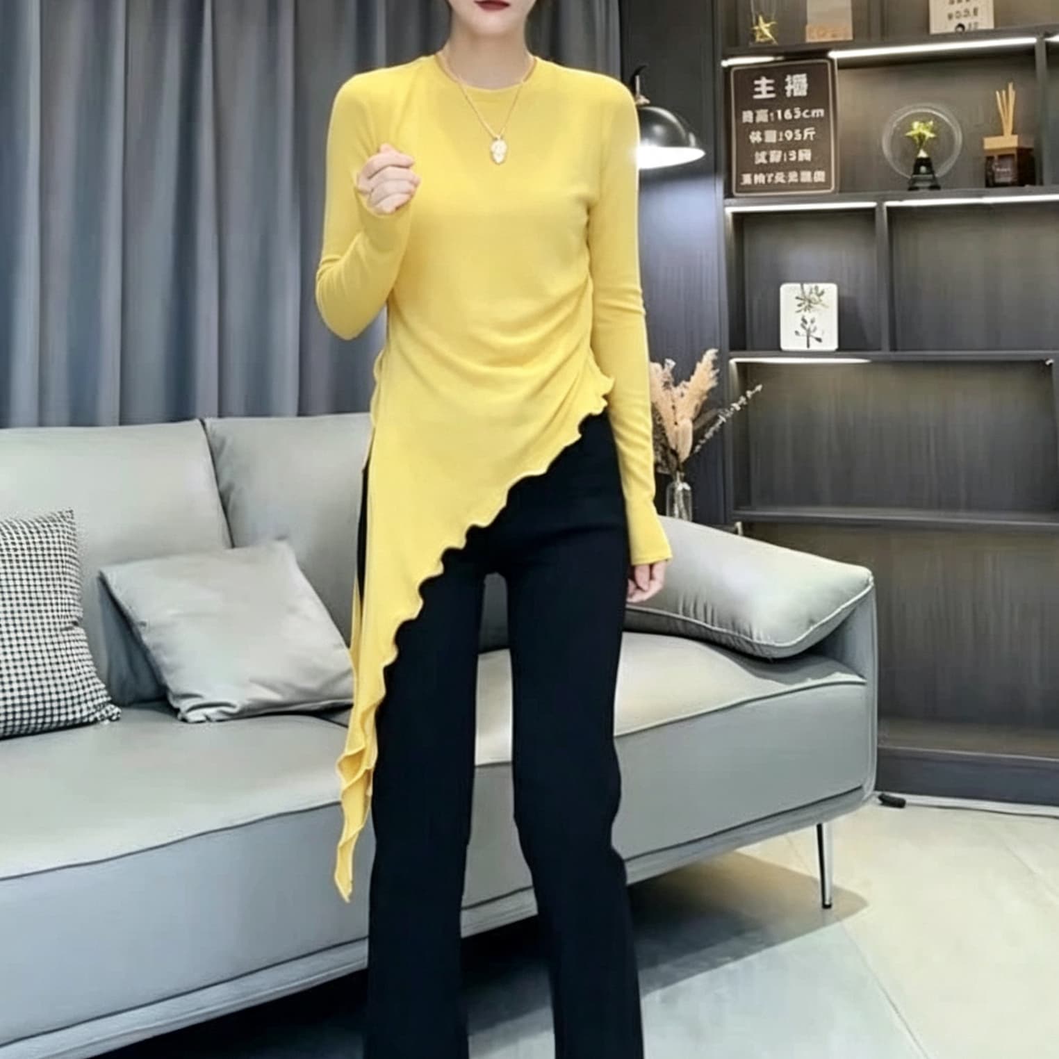 재고 있음 새로운 한국 스타일 패션 다용도 라운드 넥 긴팔 티셔츠 여성 의류 슬림해 보이는 기본 셔츠 인사이드 가져 가라. 불규칙 맨위 이미지 2