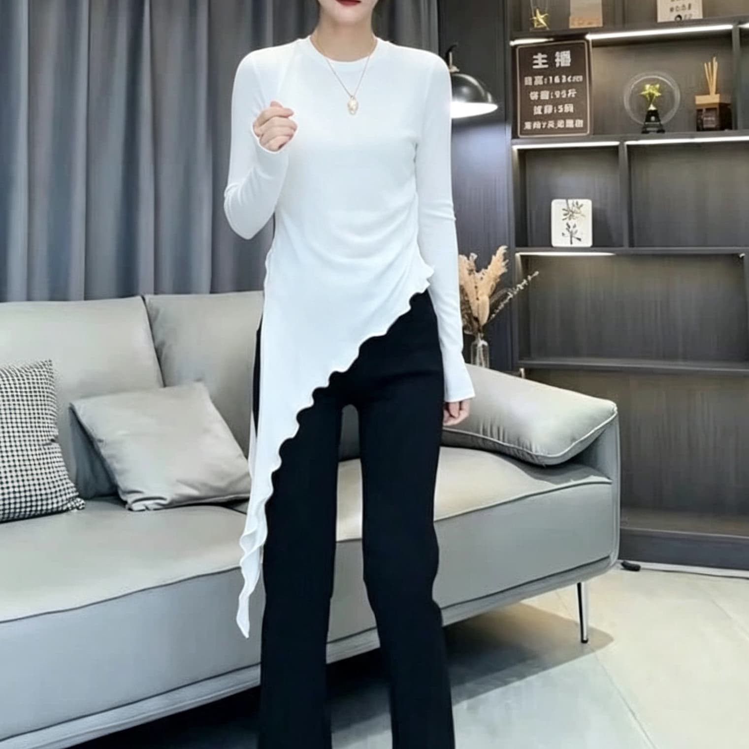 재고 있음 새로운 한국 스타일 패션 다용도 라운드 넥 긴팔 티셔츠 여성 의류 슬림해 보이는 기본 셔츠 인사이드 가져 가라. 불규칙 맨위 이미지 4