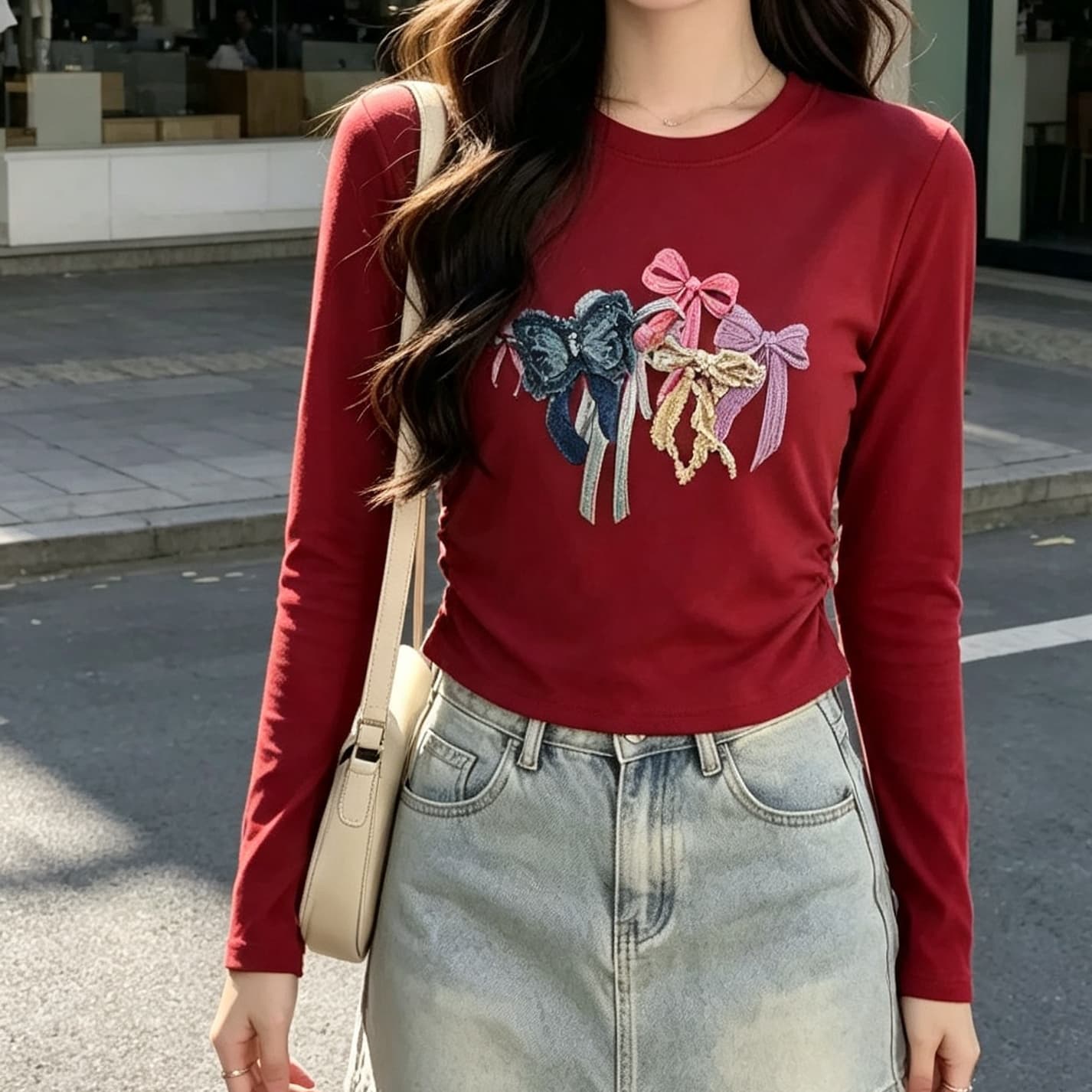 재고 있음 봄 가을 새로운 긴팔 유럽 역 무거운 작업 나비 매듭 티셔츠 다용도 라운드 넥 주름 허리 수축 외국 가스 맨위 상세 이미지 4