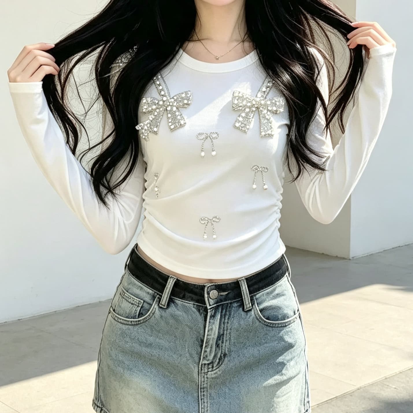 재고 있음 봄 가을 새로운 긴팔 유럽 역 무거운 작업 비즈 박기 나비 매듭 티셔츠 다용도 라운드 넥 주름 허리 수축 맨위 상세 이미지 3