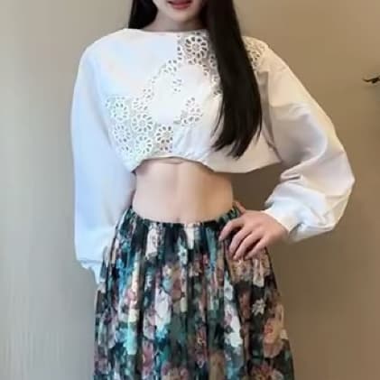 재고 있음 해변가 휴가 바람 자수 홀로우 아웃 백리스 긴팔 봄 가을 새로운 티셔츠 꽃 패치워크 노출되지 않음 뒤쪽에 의류 상세 이미지 6