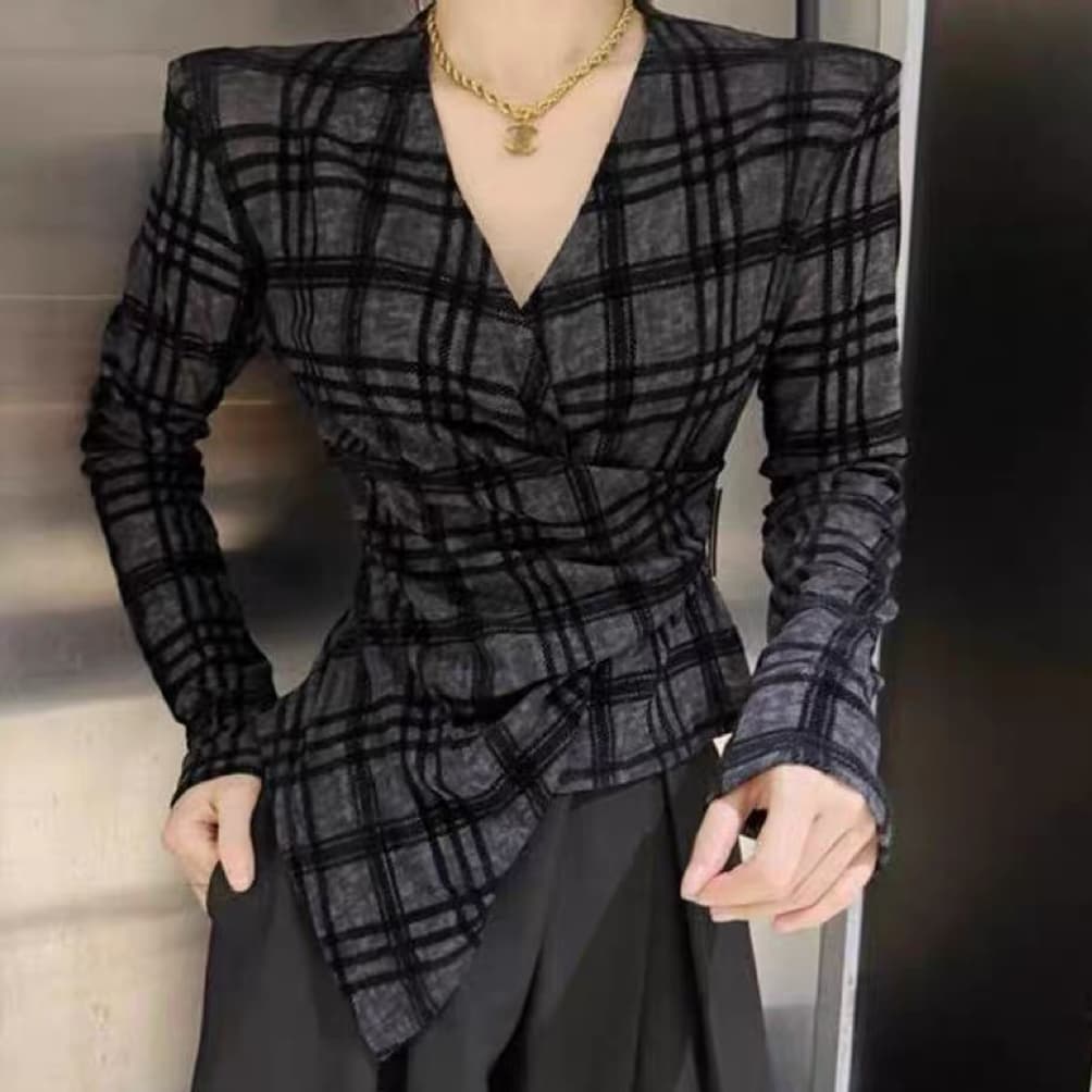 재고 있음 불규칙 체크무늬 긴팔 셔츠 봄 가을 고급 센스 허리 수축 V넥 기본 셔츠 인사이드 가져 가라. 티셔츠 Chic 맨위 이미지 2