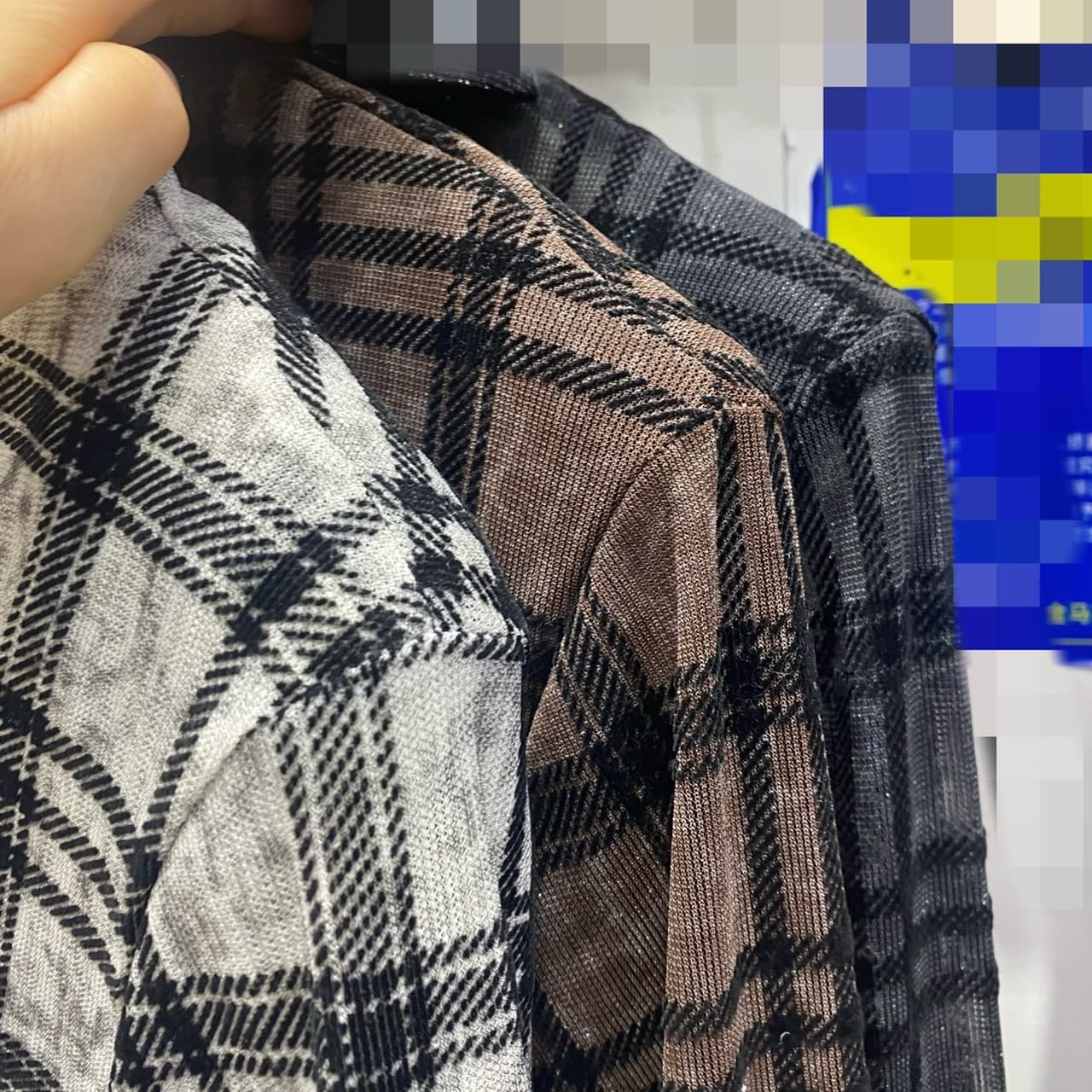 재고 있음 불규칙 체크무늬 긴팔 셔츠 봄 가을 고급 센스 허리 수축 V넥 기본 셔츠 인사이드 가져 가라. 티셔츠 Chic 맨위 상세 이미지 1