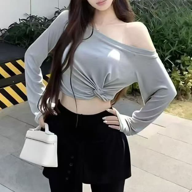 재고 있음 순수한 욕망 바람 섹시함 비스듬한 어깨 긴팔 티셔츠 여성 새로운 핫걸 쇼트 스타일 디자인 센스 가을 아름다운 작은 맨위 상세 이미지 6