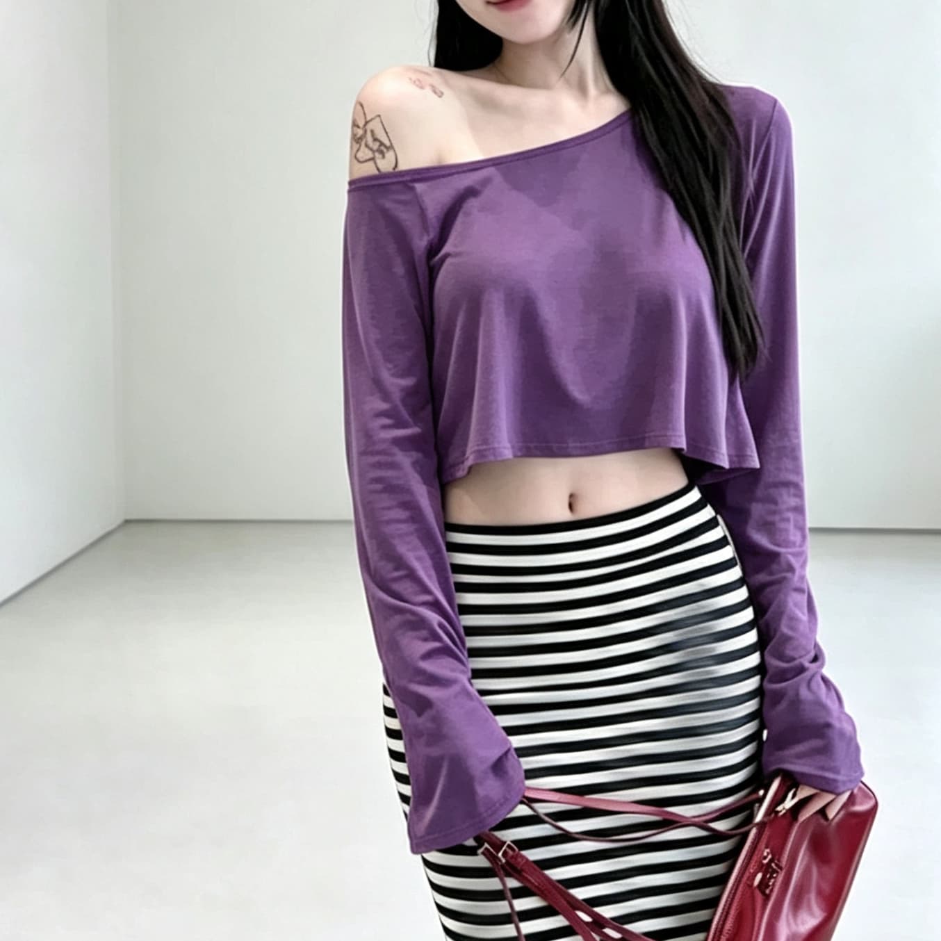 재고 있음 익스트림 제인 바람 단색 기초 비스듬한 어깨 긴팔 티셔츠 봄 가을 새로운 루즈핏 디자인 센스 슬림해 보이는 오프숄더 맨위 상세 이미지 3