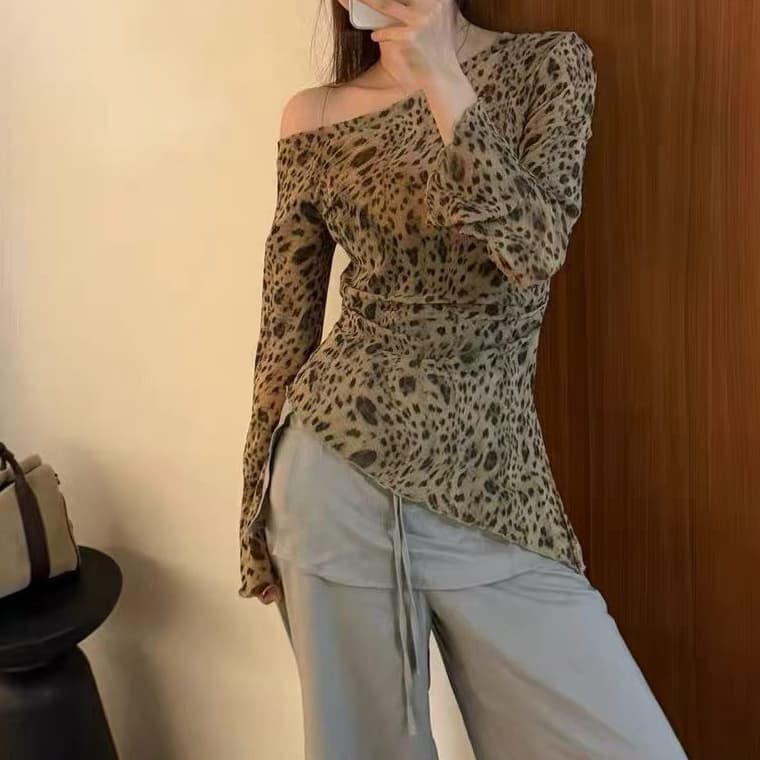재고 있음 아메리칸 레트로 레오파드 무늬 긴팔 티셔츠 여성 이른 가을 새로운 고유 한 Chic 고급 센스 품격 튀김 거리 의류 이미지 4