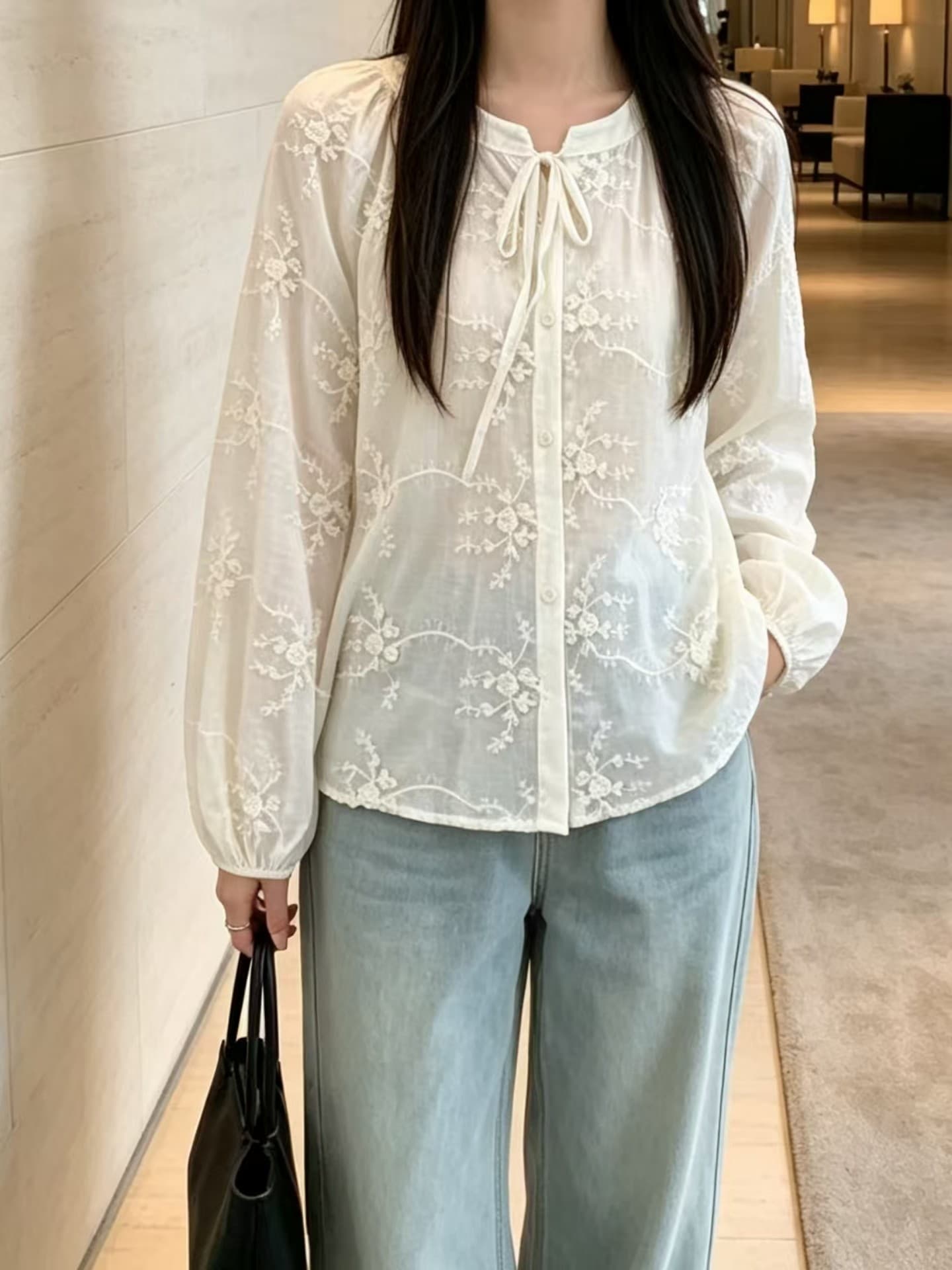 실사 프랑스식 달콤함 자수 나비 넥타이 레이스 셔츠 여성 가을 부드러운 바람 품격 루즈핏 슬림해 보이는 맨위 상세 이미지 5