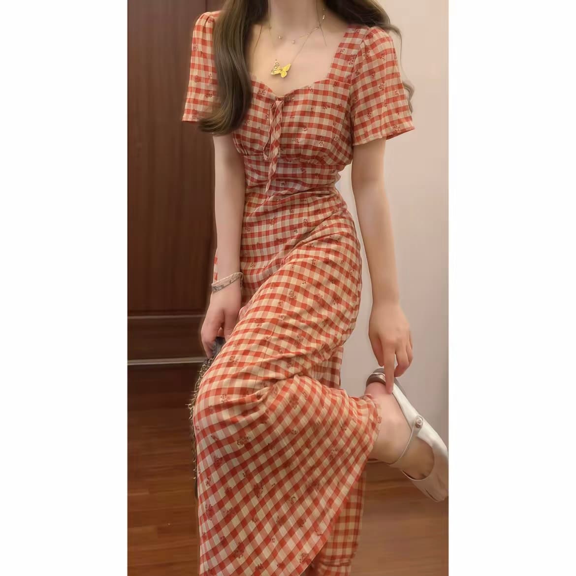 실사 체크무늬 여성 드레스 2026 년 여름 새로운 광장 칼라 허리 수축 슬림해 보이는 롱 코트 치마 이미지 5