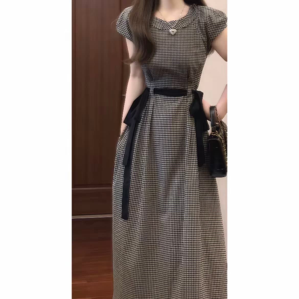 프랑스식 레트로 클래식 흑인과 백인 체크무늬 드레스 거품 소매 펌프 로프 허리 수축 슬림해 보이는 품격 롱 스커트 상세 이미지 1