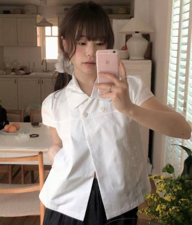 재고 있음 한국 chic 레트로 이중 버튼 베이비 칼라 반팔 셔츠 맨위 여성 상세 이미지 12