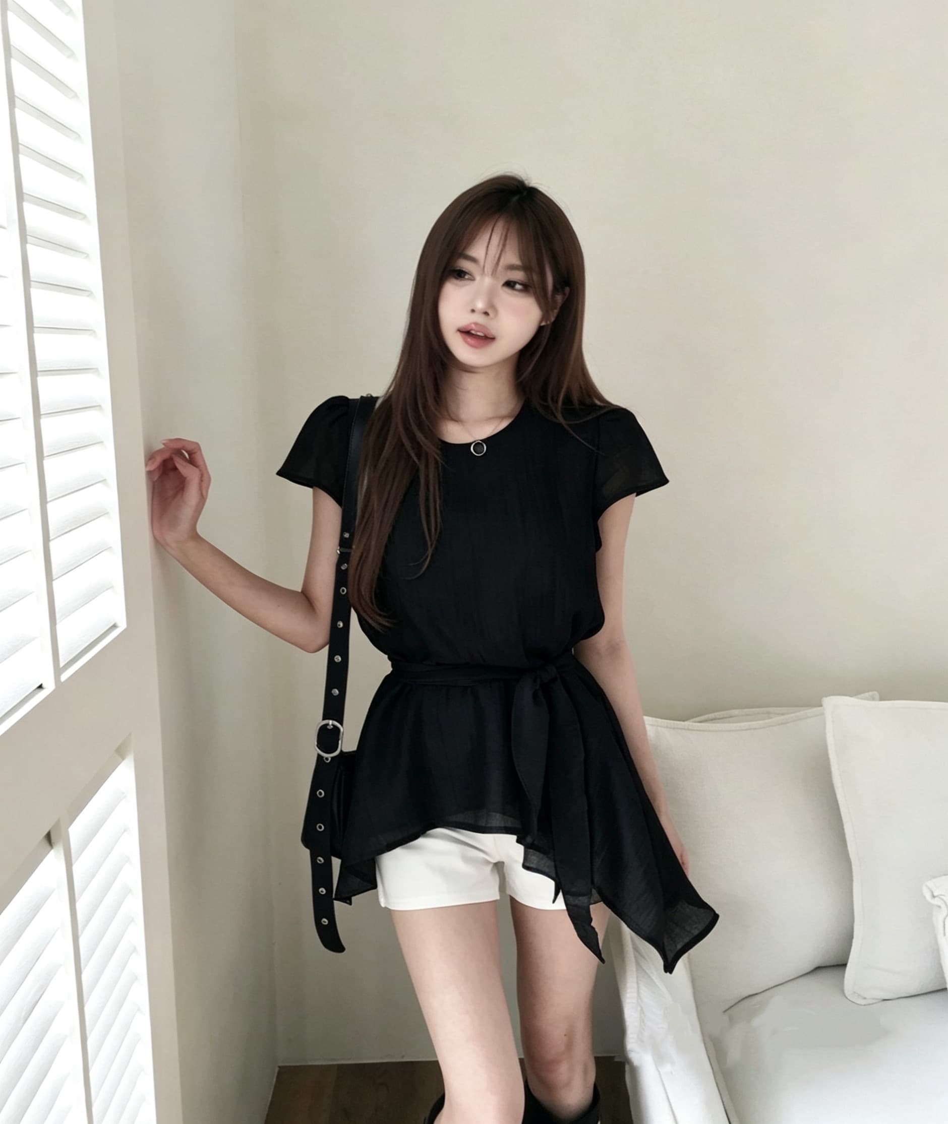 동대문 새로운 미니멀리즘 불규칙 허리 수축 슬림해 보이는 라운드 넥 쉬폰 블라우스 상세 이미지 2