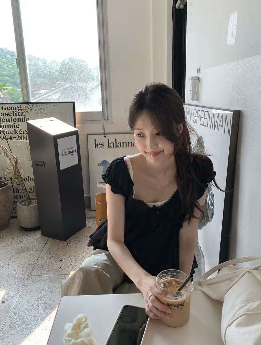 크기 있음 업데이트 한 부서 순수한 욕망 레이스 V넥 프릴 밑단 인형 셔츠 맨위 아름다운 작은 셔츠 여자 상세 이미지 4