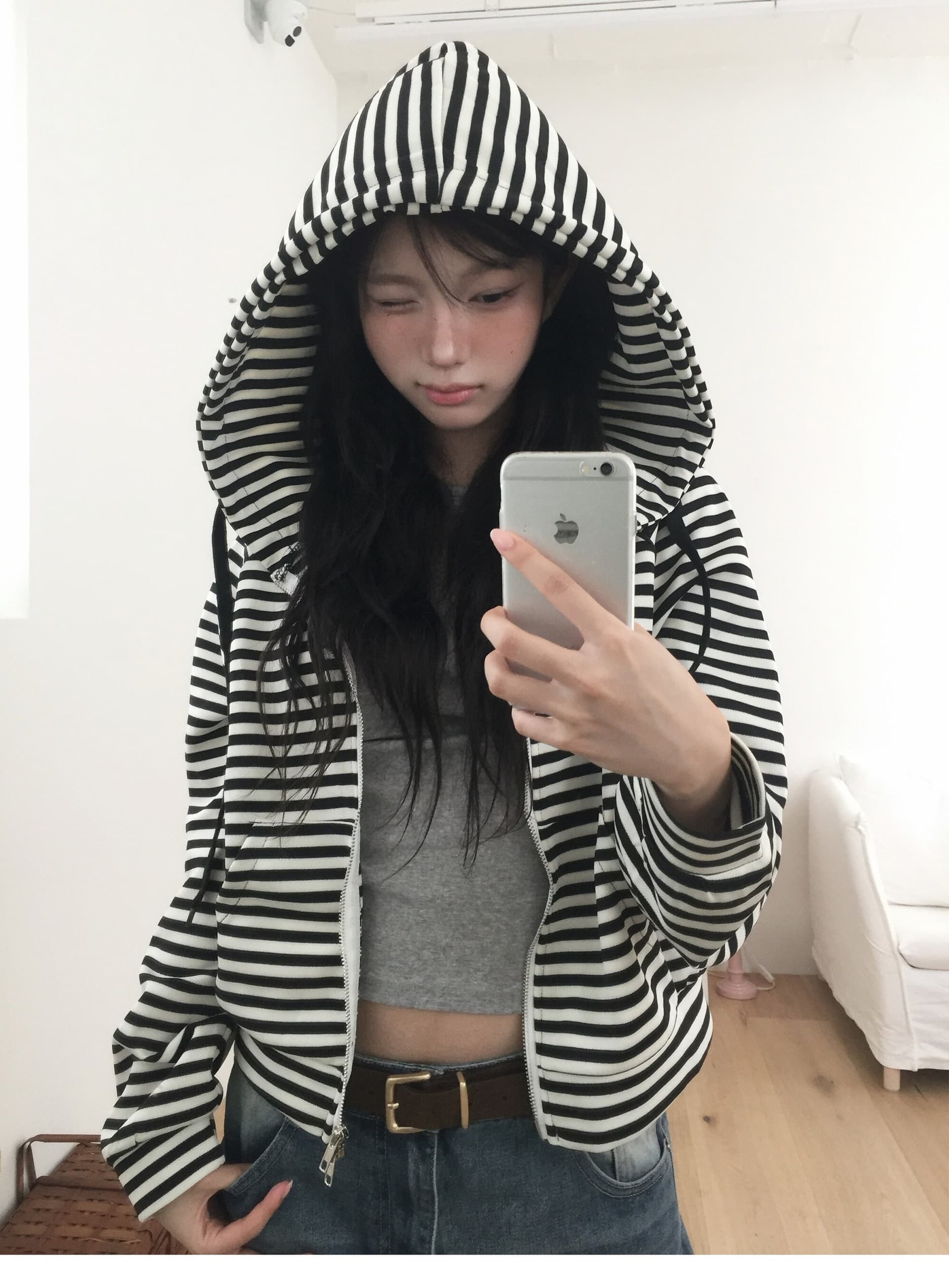 있음 밖으로 한국 2026 봄 신제품 스트라이프 귀여운 후드 지퍼 후드티 여성 이미지 4