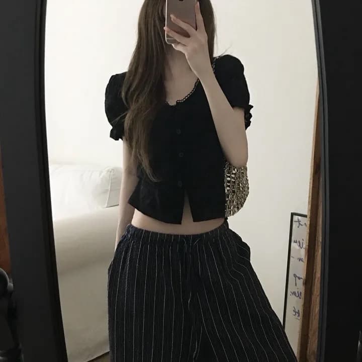 재고 있음 chic 새로운 ins 자수 자카드 광장 칼라 달콤함 반팔 셔츠 상세 이미지 2