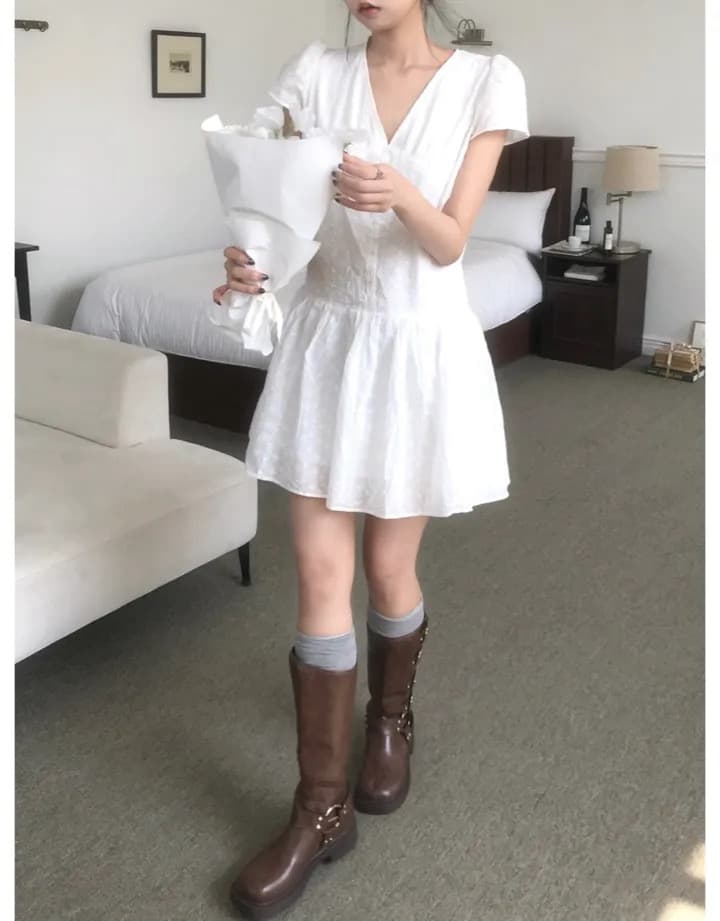 재고 있음 한국 chic 레이스 자수 다용도 달콤함 드레스 상세 이미지 11