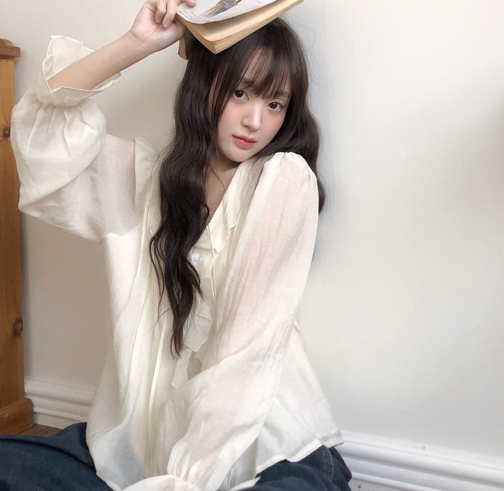 봄 가을 연령 감소 달콤한 스타일 무거운 작업 플리츠 프릴 리본 얇은 스타일 여성 셔츠 루즈핏 다용도 나팔 소매 맨위 상세 이미지 29