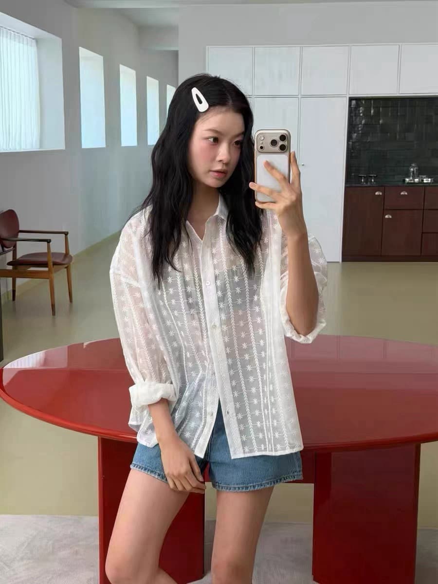 재고 있음 한국 chic 느긋한 바람 루즈핏 홀로우 아웃 자수 셔츠 상세 이미지 12