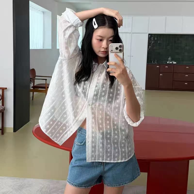 재고 있음 한국 chic 느긋한 바람 루즈핏 홀로우 아웃 자수 셔츠 상세 이미지 16