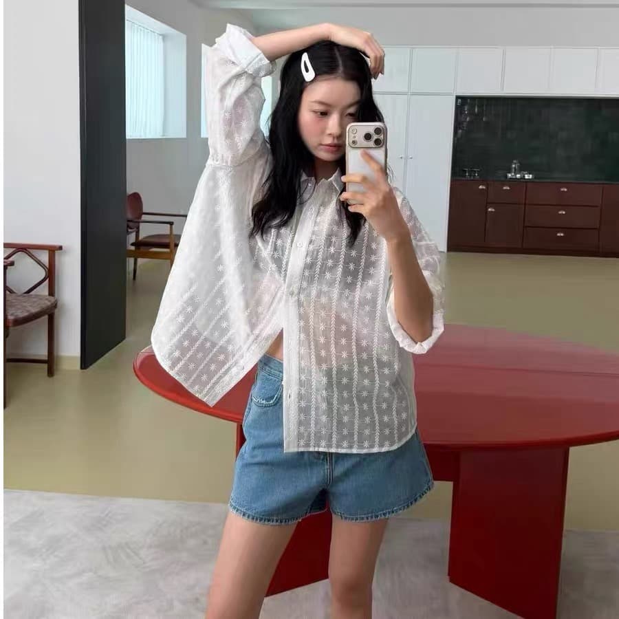 재고 있음 한국 chic 느긋한 바람 루즈핏 홀로우 아웃 자수 셔츠 상세 이미지 15