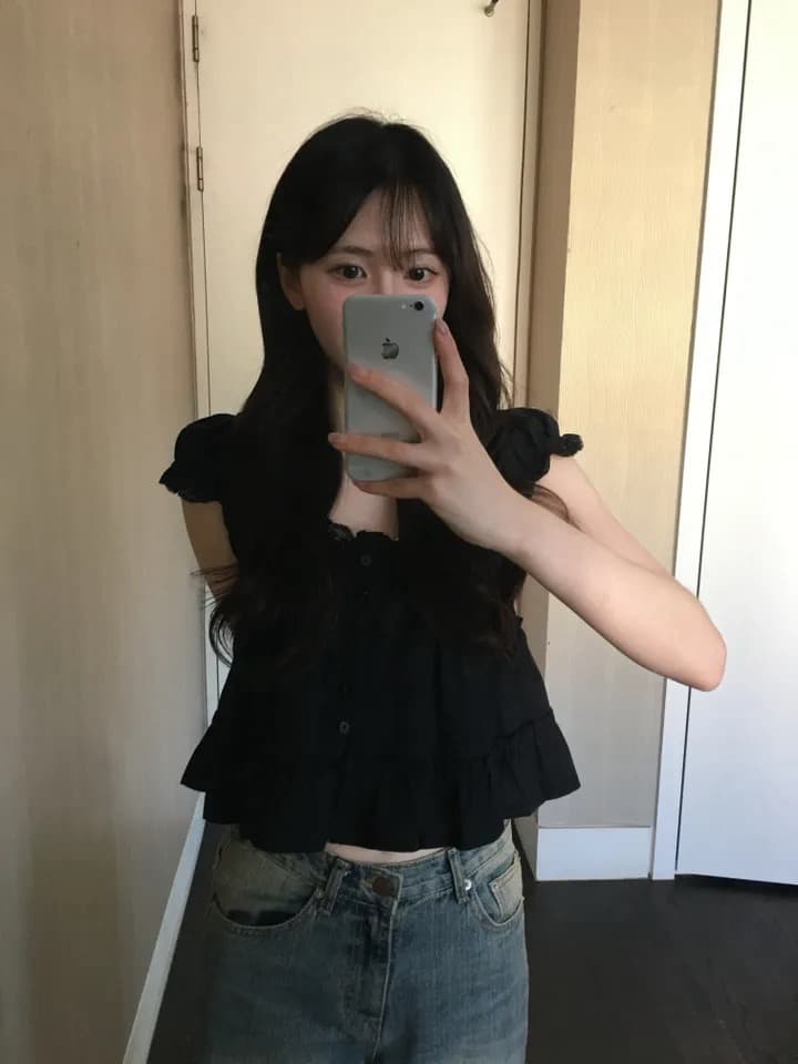 재고 있음 한국 ins 레이스 V넥 프릴 루즈핏 셔츠 상세 이미지 9