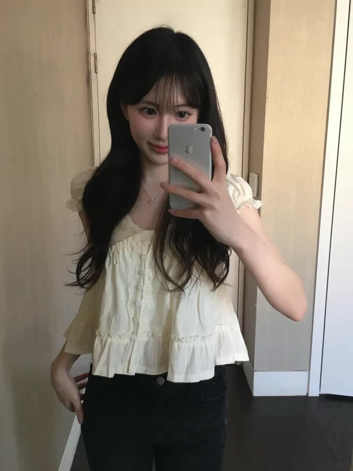 재고 있음 한국 ins 레이스 V넥 프릴 루즈핏 셔츠 상세 이미지 14