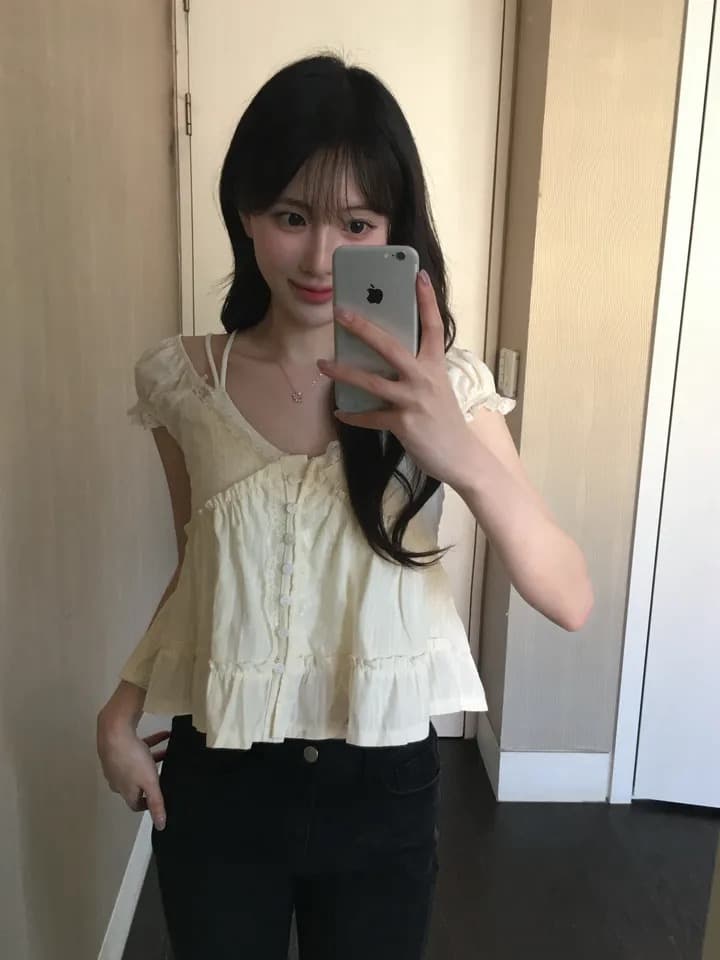 재고 있음 한국 ins 레이스 V넥 프릴 루즈핏 셔츠 상세 이미지 17
