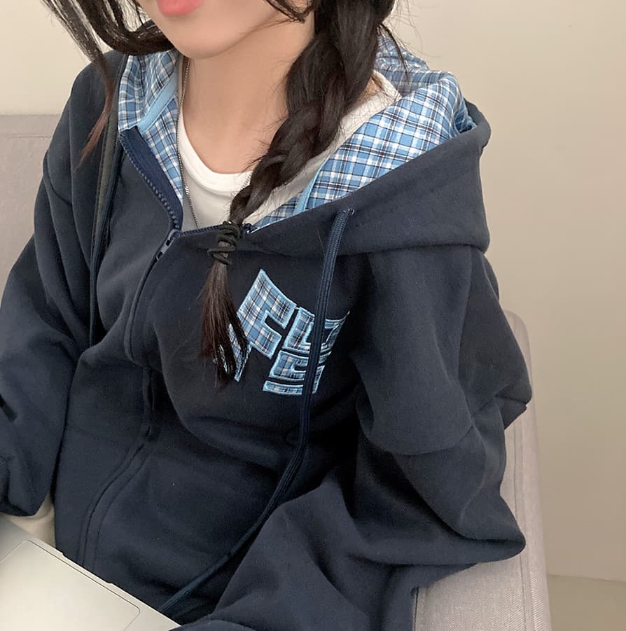 한국 스타일 가을 새로운 무거운 작업 자수 알파벳 레트로 체크무늬 지퍼 후드티 여성 루즈핏 후드 오픈 가디건 여성 코트 이미지 4