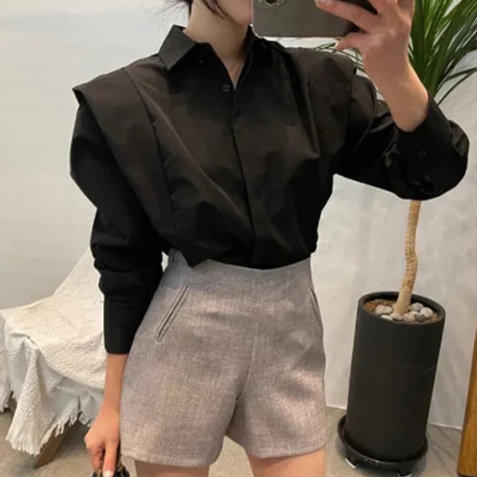 크기 있음 업데이트 레트로 미니멀리즘 폴로 칼라 어둠 버클 디자인 패치워크 프릴 루즈핏 긴팔 셔츠 맨위 이미지 3