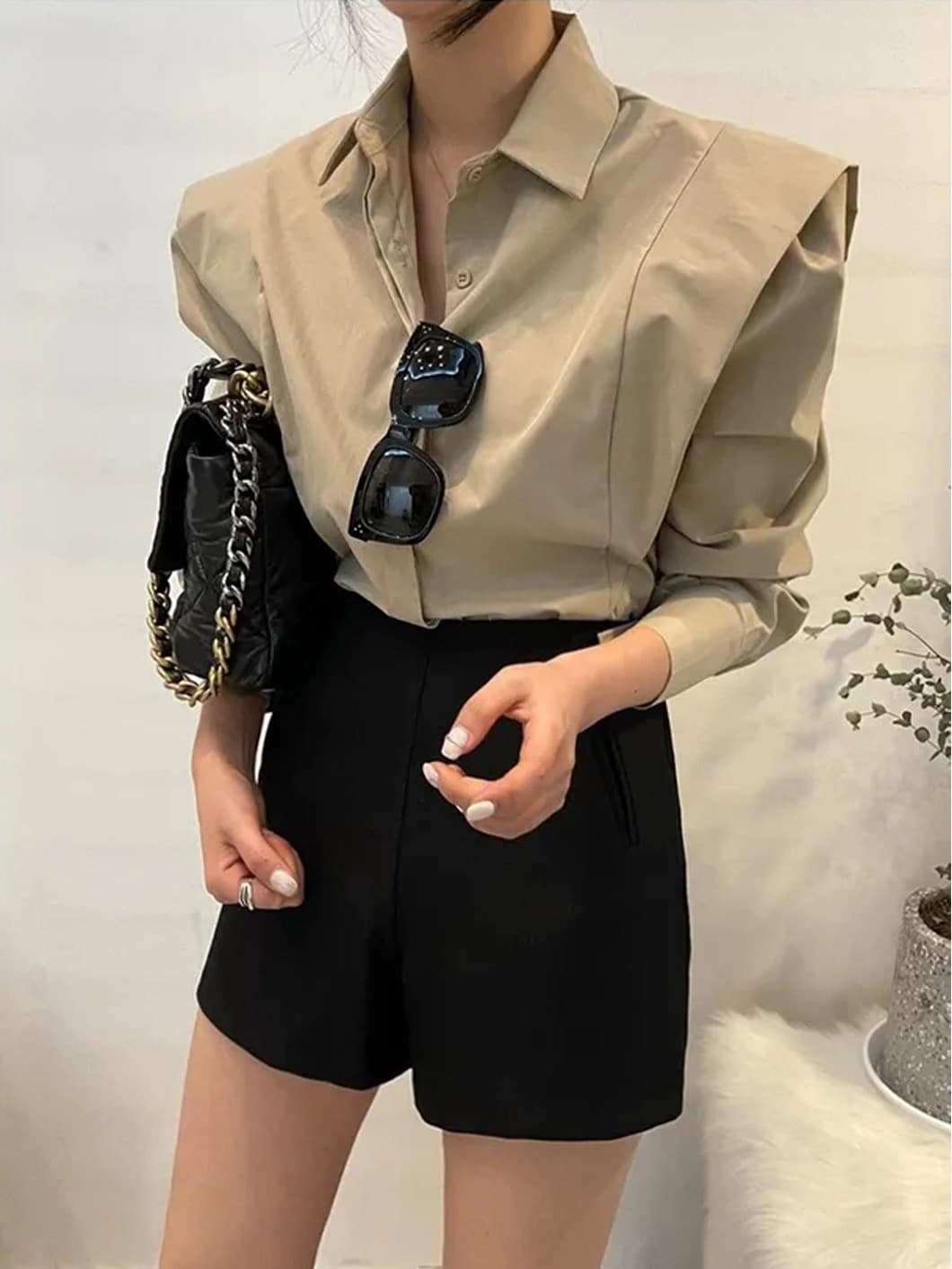 크기 있음 업데이트 레트로 미니멀리즘 폴로 칼라 어둠 버클 디자인 패치워크 프릴 루즈핏 긴팔 셔츠 맨위 상세 이미지 20